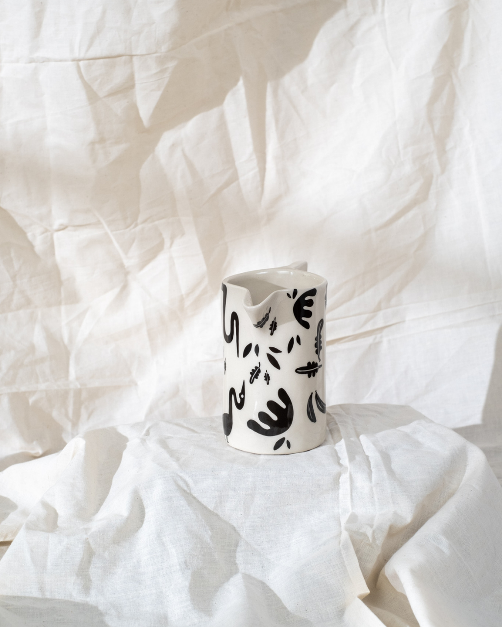 Medium Jug